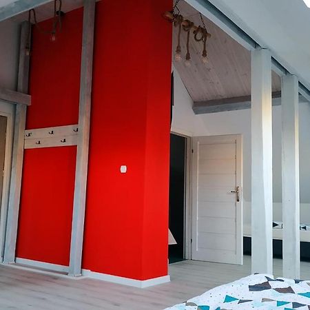 Apartament Witkacego Czerwony Słupsk Dış mekan fotoğraf
