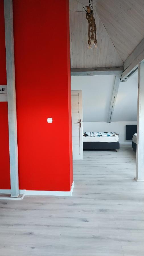 Apartament Witkacego Czerwony Słupsk Dış mekan fotoğraf